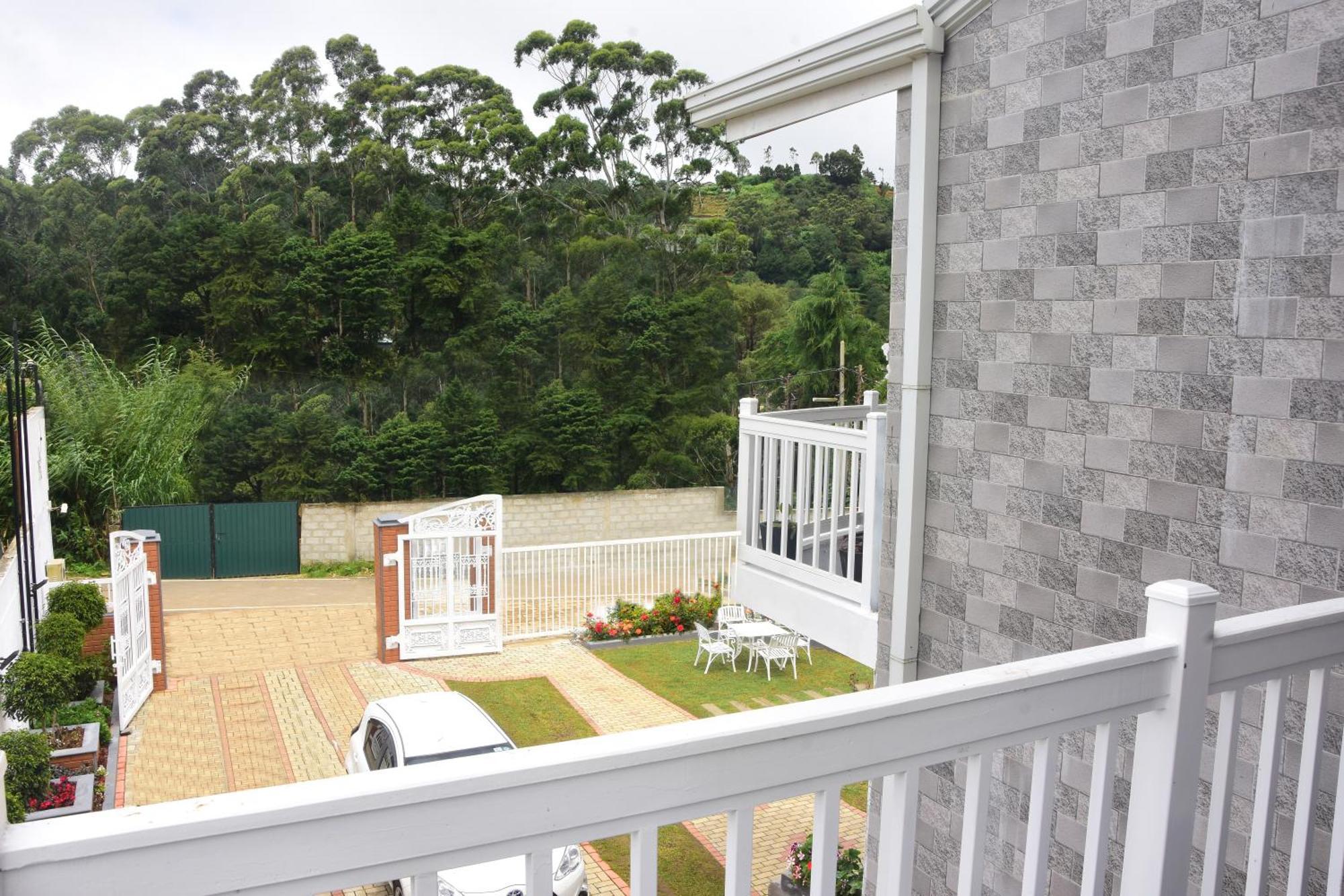 Twin Villa Red 努沃勒埃利耶 外观 照片