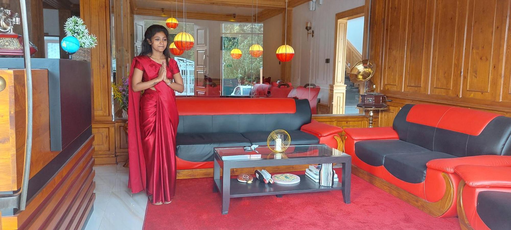 Twin Villa Red 努沃勒埃利耶 外观 照片