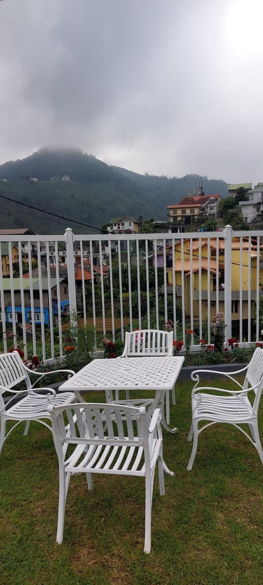 Twin Villa Red 努沃勒埃利耶 外观 照片